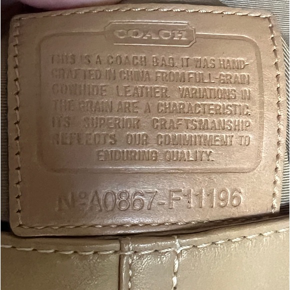 Coach Handbag - Picture 9 of 10